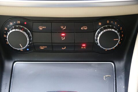 Mercedes-Benz GLA GLA 200 D SE 18