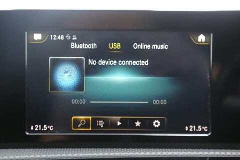 Mercedes-Benz A Class A 200 AMG LINE 16