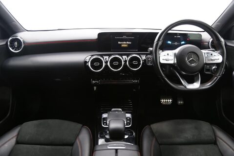 Mercedes-Benz A Class A 200 AMG LINE 9