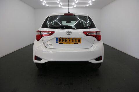 Toyota Yaris VVT-I ICON TECH 6