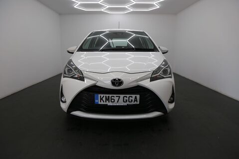 Toyota Yaris VVT-I ICON TECH 2