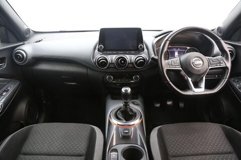 Nissan Juke DIG-T N-CONNECTA 9