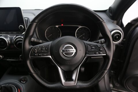Nissan Juke DIG-T N-CONNECTA 10