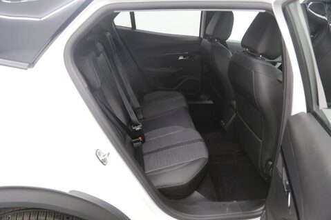 Peugeot 2008 PURETECH S/S ALLURE 23