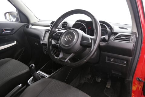 Suzuki Swift ATTITUDE DUALJET 19