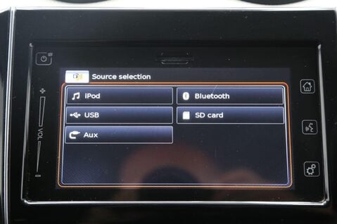 Suzuki Swift ATTITUDE DUALJET 13