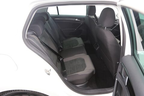 Volkswagen Golf GT EDITION TSI EVO DSG 23
