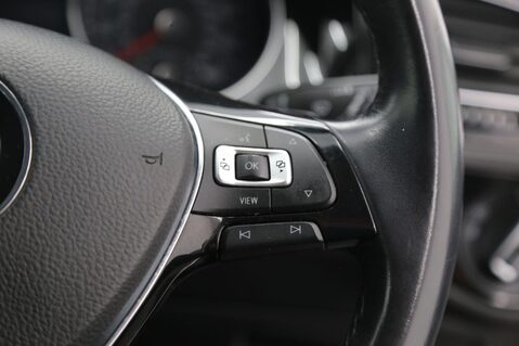 Volkswagen Golf GT EDITION TSI EVO DSG 12