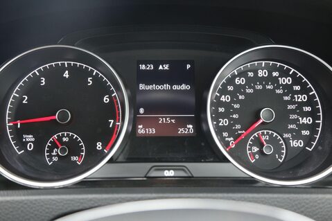 Volkswagen Golf GT EDITION TSI EVO DSG 14