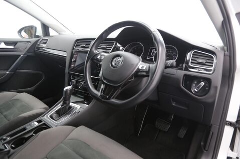 Volkswagen Golf GT EDITION TSI EVO DSG 21