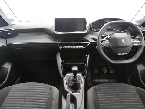Peugeot 208 PURETECH ACTIVE PREMIUM PLUS S/S 9