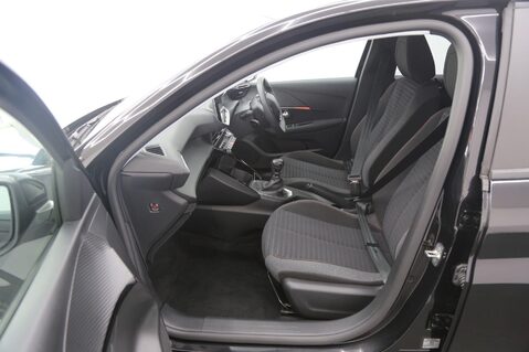 Peugeot 208 PURETECH ACTIVE PREMIUM PLUS S/S 24