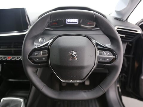 Peugeot 208 PURETECH ACTIVE PREMIUM PLUS S/S 10