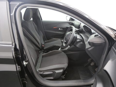 Peugeot 208 PURETECH ACTIVE PREMIUM PLUS S/S 21