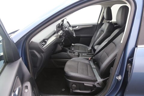 Ford Kuga TITANIUM 23