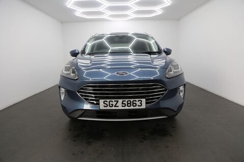 Ford Kuga TITANIUM 2