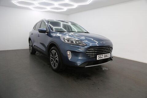 Ford Kuga TITANIUM 1