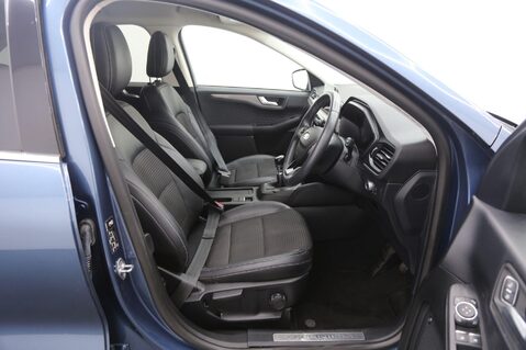 Ford Kuga TITANIUM 21