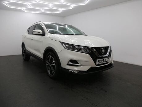 Nissan Qashqai DIG-T N-CONNECTA DCT
