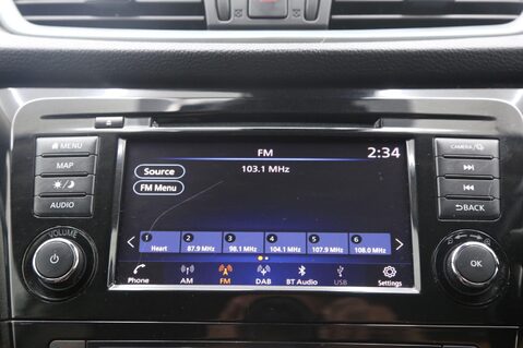 Nissan Qashqai DIG-T N-CONNECTA DCT 15