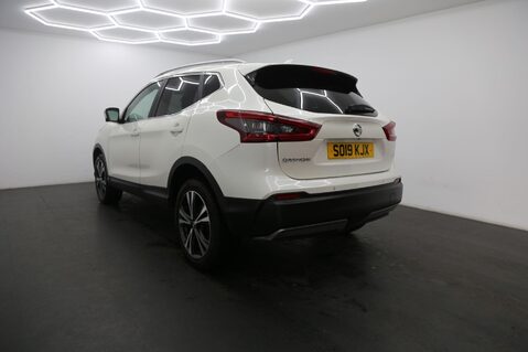 Nissan Qashqai DIG-T N-CONNECTA DCT 7