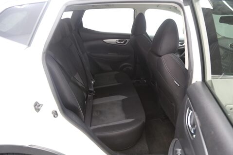 Nissan Qashqai DIG-T N-CONNECTA DCT 24