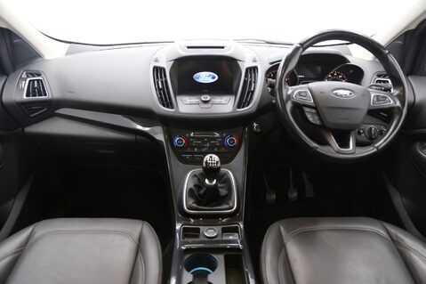 Ford Kuga ST-LINE X 9