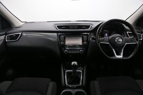 Nissan Qashqai DIG-T N-CONNECTA 9