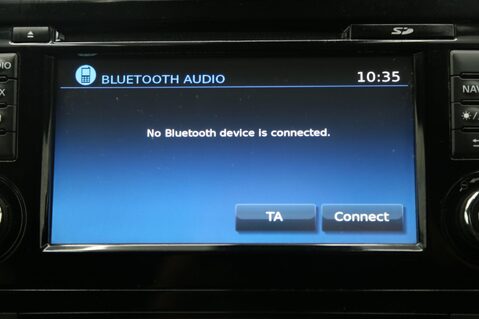 Nissan Qashqai DIG-T N-CONNECTA 16