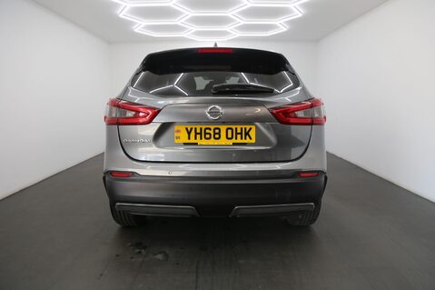 Nissan Qashqai DIG-T N-CONNECTA 6