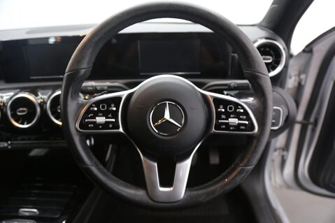 Mercedes-Benz A Class A 200 SPORT 10