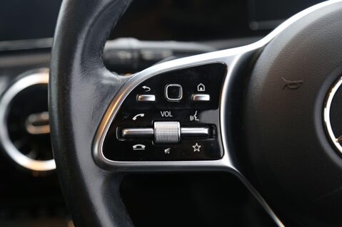 Mercedes-Benz A Class A 200 SPORT 11