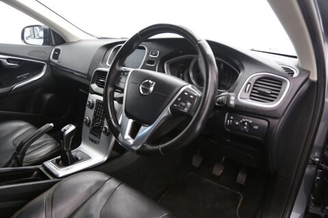 Volvo V40 T3 CROSS COUNTRY PRO 21