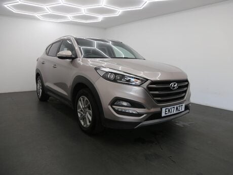 Hyundai TUCSON CRDI SE NAV BLUE DRIVE