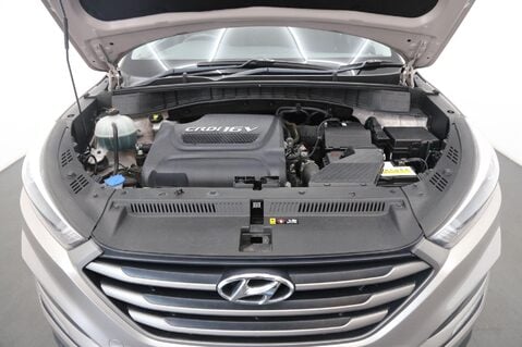 Hyundai TUCSON CRDI SE NAV BLUE DRIVE 28