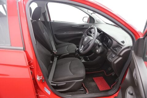 Vauxhall Viva SE AC 19