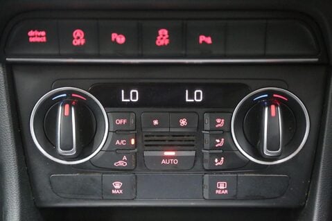 Audi Q3 TDI QUATTRO S LINE PLUS 18
