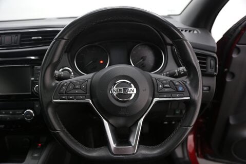 Nissan Qashqai DIG-T N-TEC DCT 10