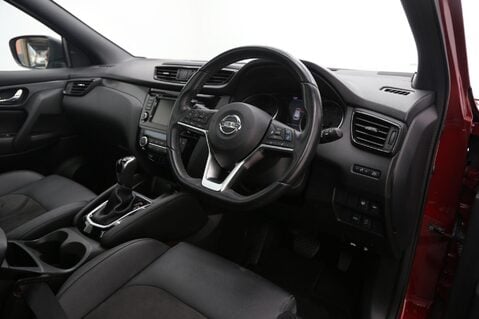 Nissan Qashqai DIG-T N-TEC DCT 21