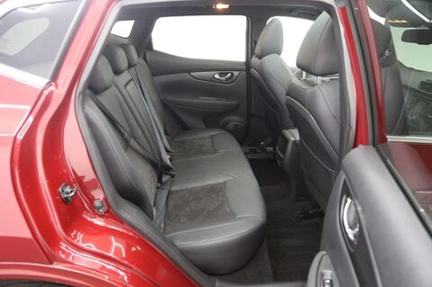 Nissan Qashqai DIG-T N-TEC DCT 23