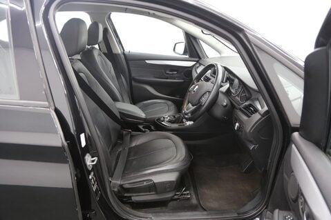 BMW 2 Series 218D SE ACTIVE TOURER 22