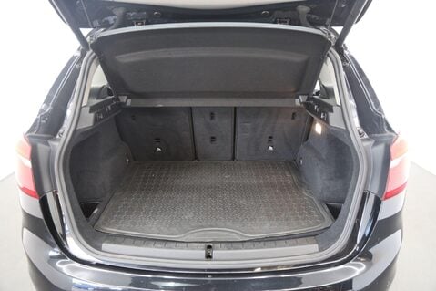 BMW 2 Series 218D SE ACTIVE TOURER 27