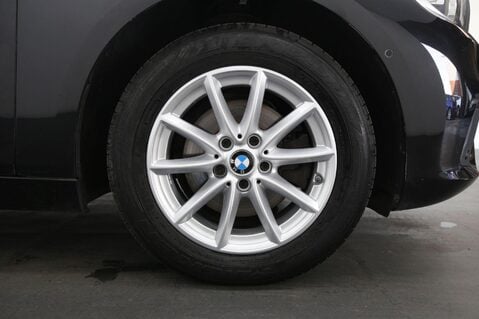 BMW 2 Series 218D SE ACTIVE TOURER 28
