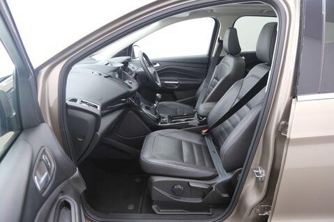 Ford Kuga TITANIUM X EDITION TDCI 23