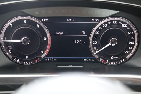 Volkswagen Tiguan R-LINE TDI 4MOTION DSG 14