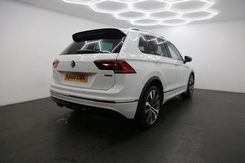 Volkswagen Tiguan R-LINE TDI 4MOTION DSG 5