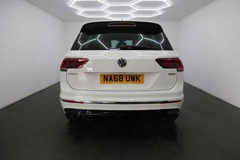 Volkswagen Tiguan R-LINE TDI 4MOTION DSG 6