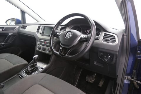 Volkswagen Golf SV SE TSI DSG 21