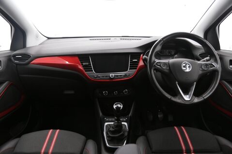 Vauxhall Crossland SRI NAV 9