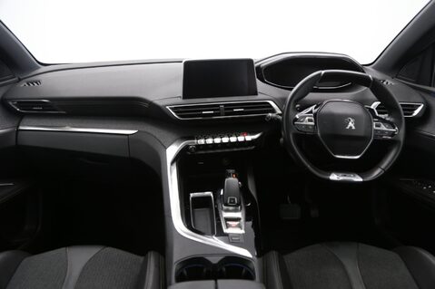 Peugeot 3008 PURETECH S/S GT LINE PREMIUM 9